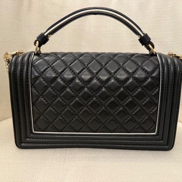 Chanel boy bag medium - Picture 2 of 7